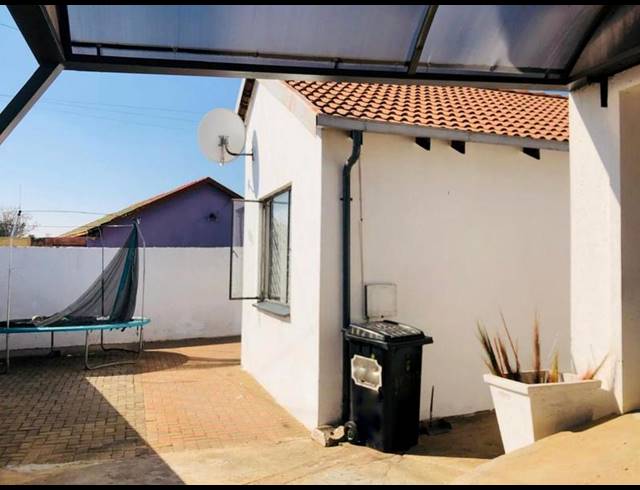 0 BEDROOM PROPERTY TO RENT IN DOBSONVILLE